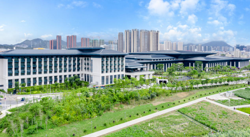 深圳坪山燕子湖国际会展中心.png