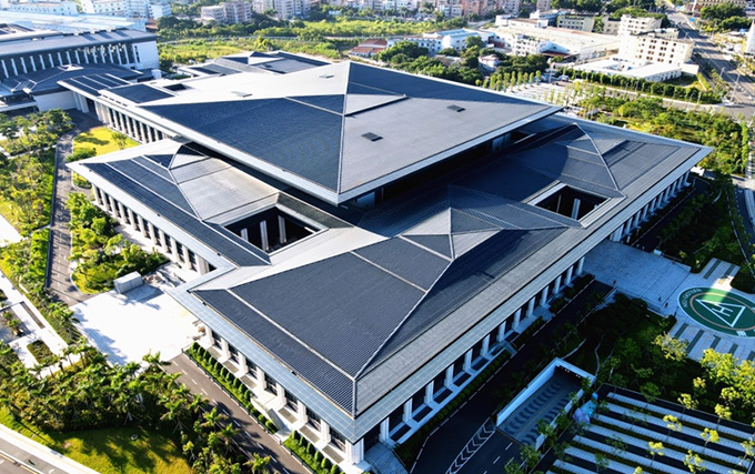 An aerial view of the Pingshan High-tech Zone comprehensive service center. DT News