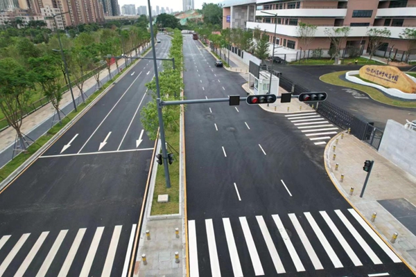 jiazhenling road south.jpg