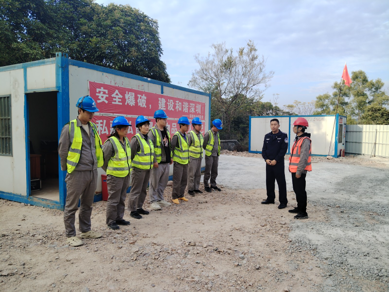 坪山公安开展危爆物品安全隐患排查，拧紧生产“安全阀”