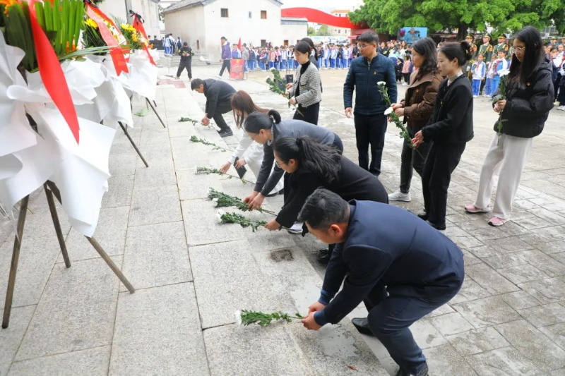 图12.jpg