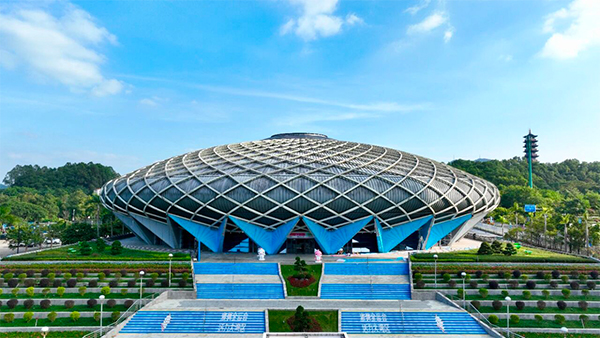The Pingshan Sports Center Gymnasium in Pingshan District. Photos from Pingshan Media Center.