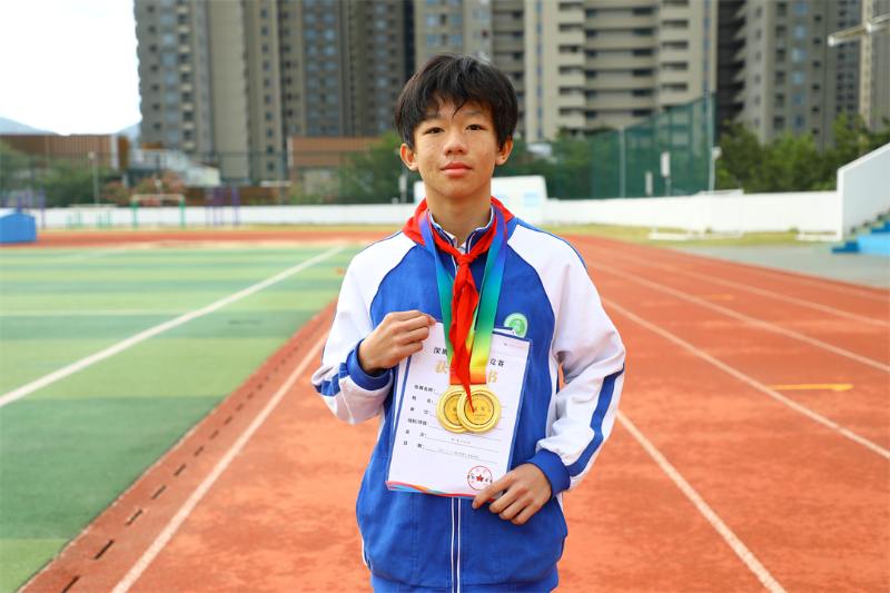 郑子睿同学002 9.png