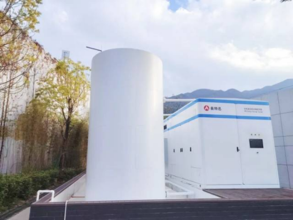 首个兆瓦时级全钒液流电池储能示范项目