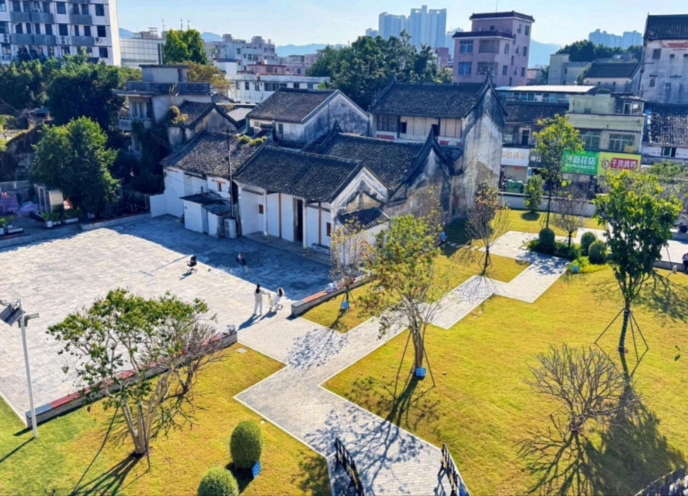 “百千万工程”落地见效 深圳坪山街道方寸公园尽显城市温度