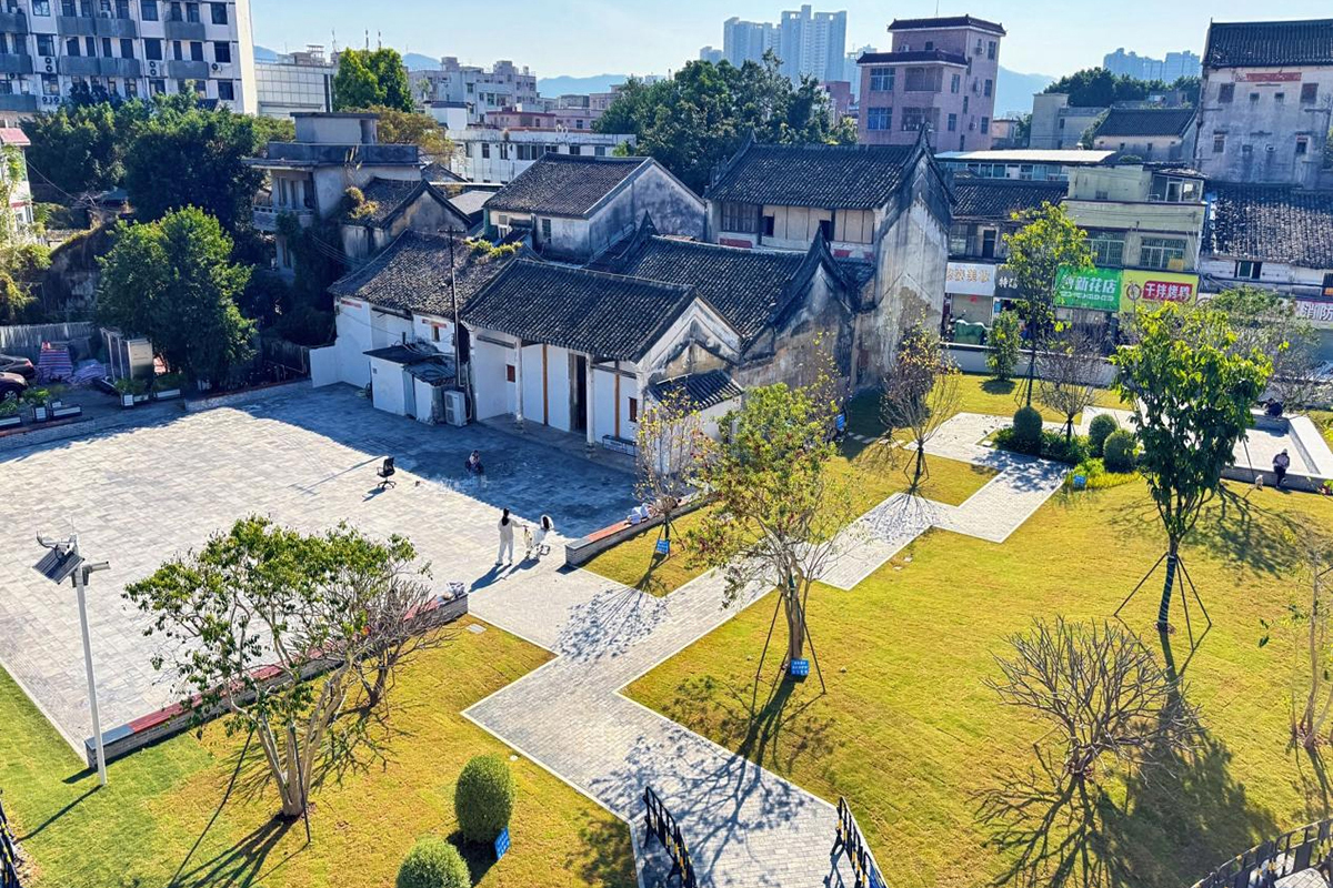 坪山街道文武帝宫旁的口袋公园