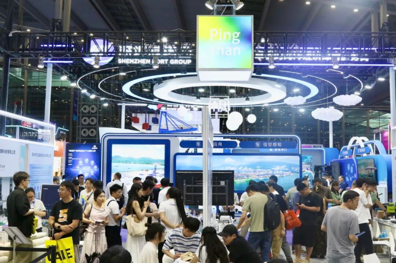 展会现场.jpg