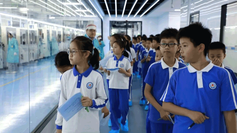 第三站:探访整机组装车间体会现代工匠精神 图4.gif