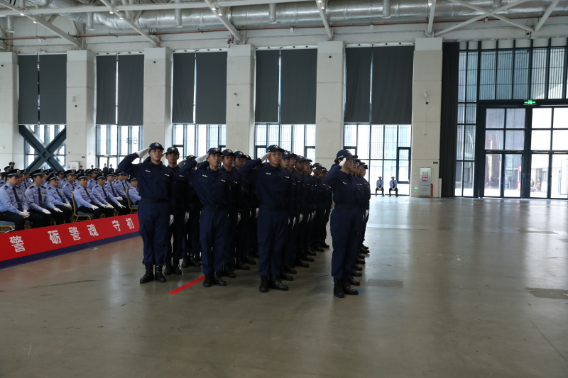 铿锵步履不停歇——坪山少年警营赛后两场活动续写荣光 微信图片_20260617094320_6_19.jpg