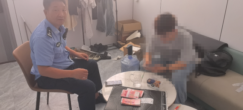 见面照片1.jpg