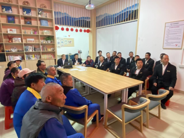 竹韵花园保障房小区开展消防安全管理培训现场.jpg